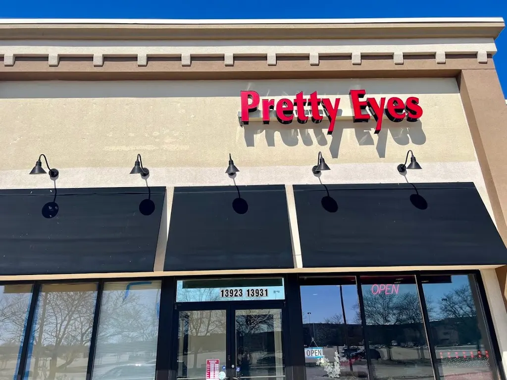 Pretty Eyes — Beauty salon in Sterling Heights